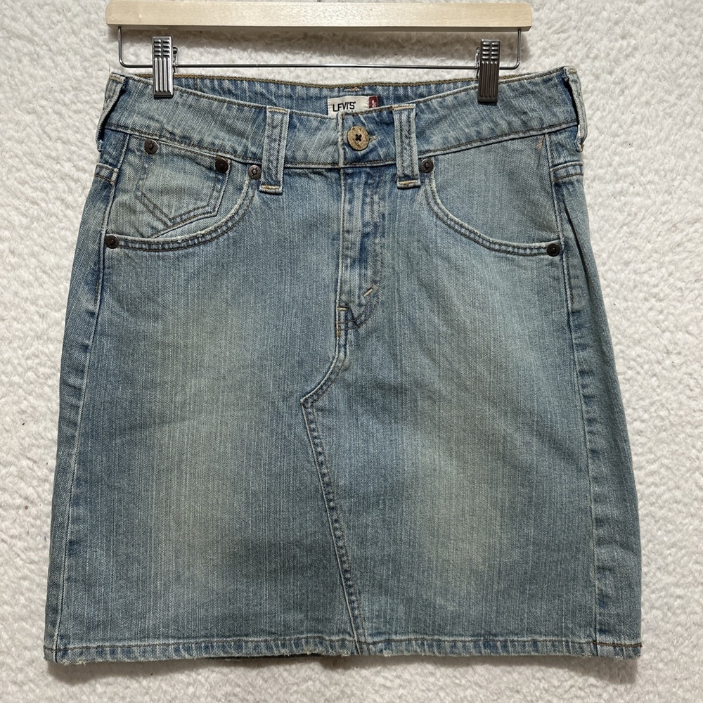 Levi's Host‎ Pick Jeans Light Denim Mini Skirt Women's Size 10 Deconstructed